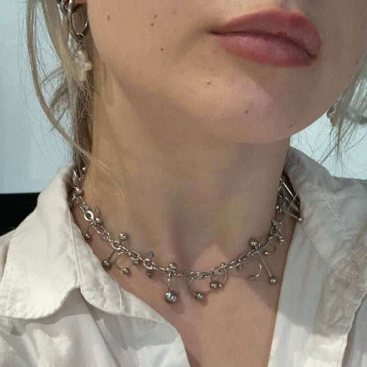 PIERCED NECKLACE