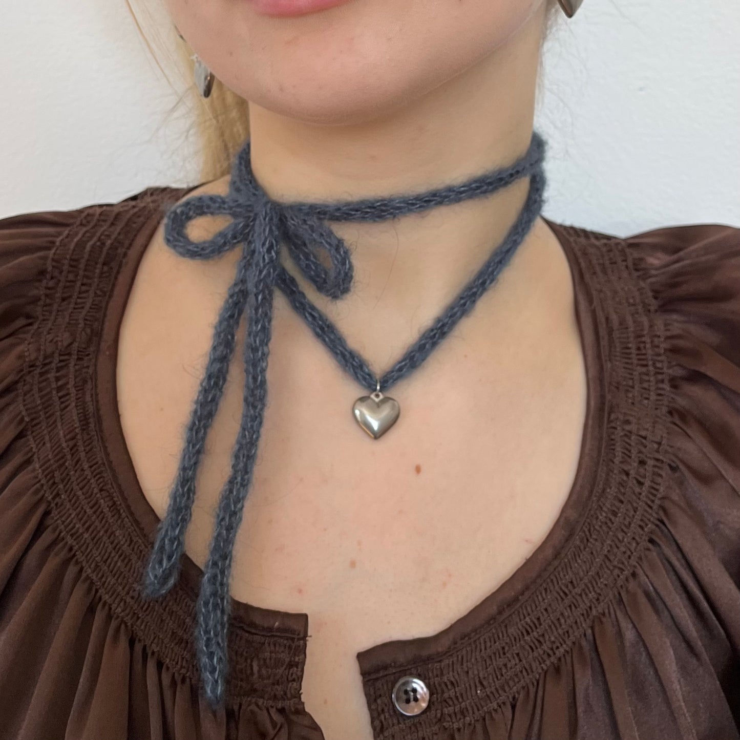 KNIT HEART PENDANT STRAP